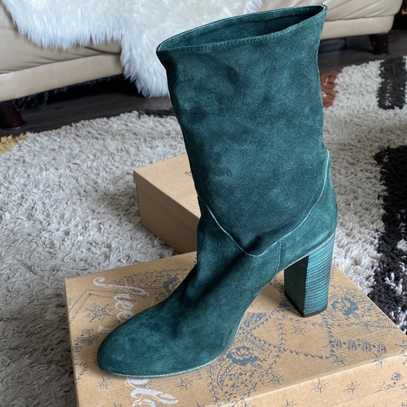 New Dakota Heel Boots - Picture 4 of 4